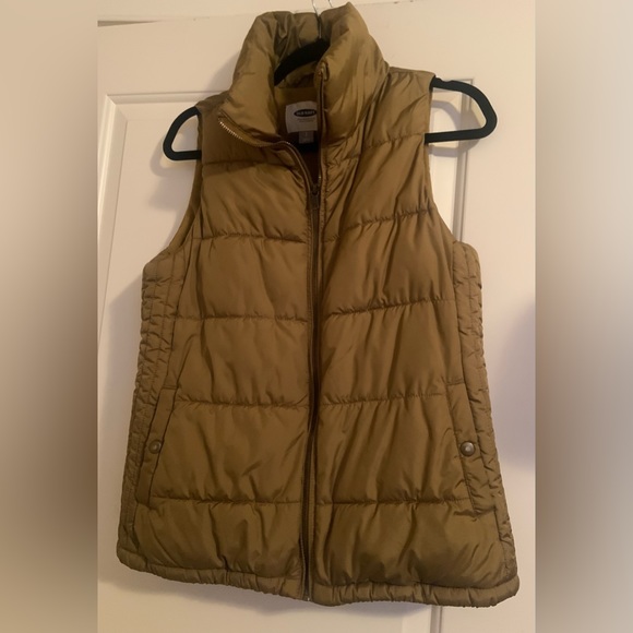 Old Navy Jackets & Blazers - Old Navy Olive Size Small Puff Vest